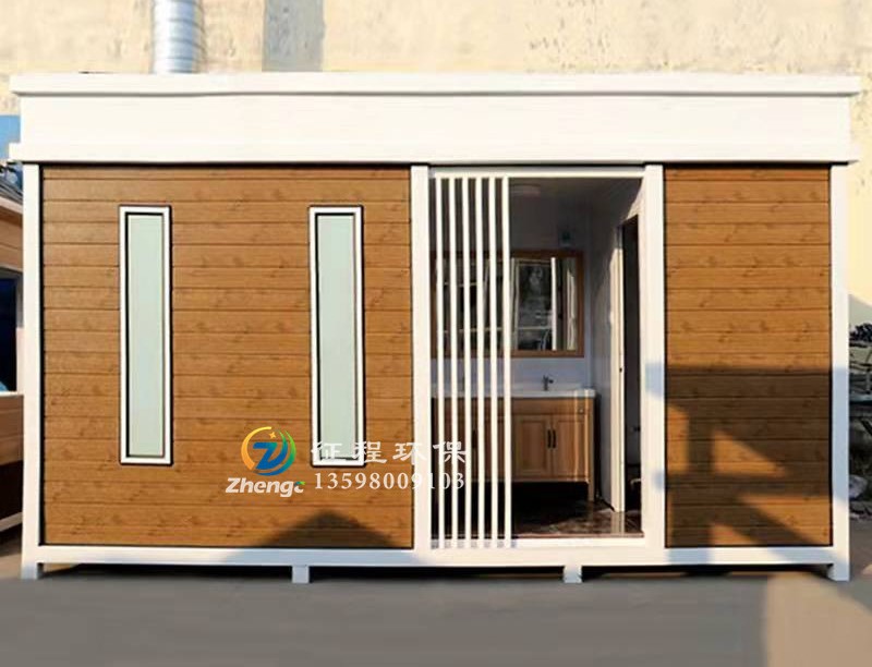 太陽(yáng)能發(fā)電移動(dòng)廁所